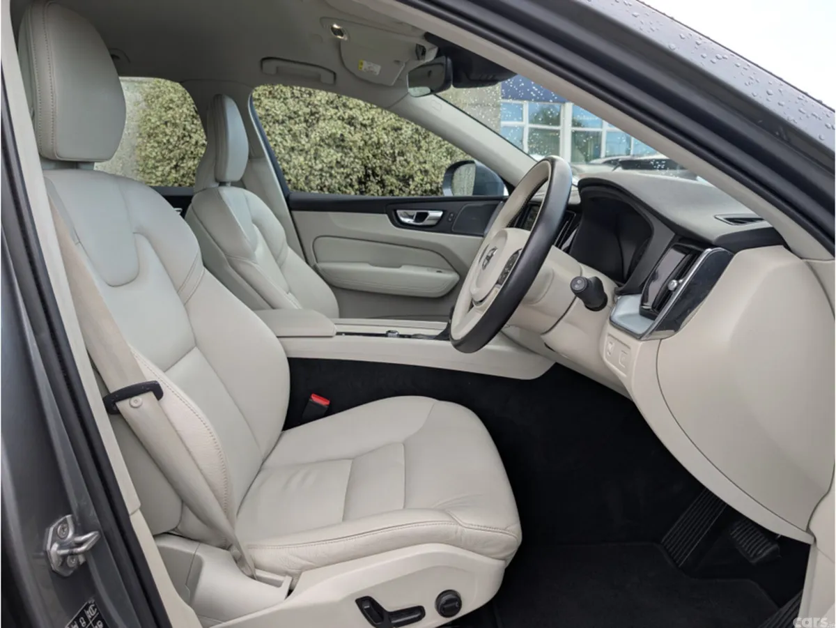 Volvo XC60 SUV, Diesel, 2019, Grey