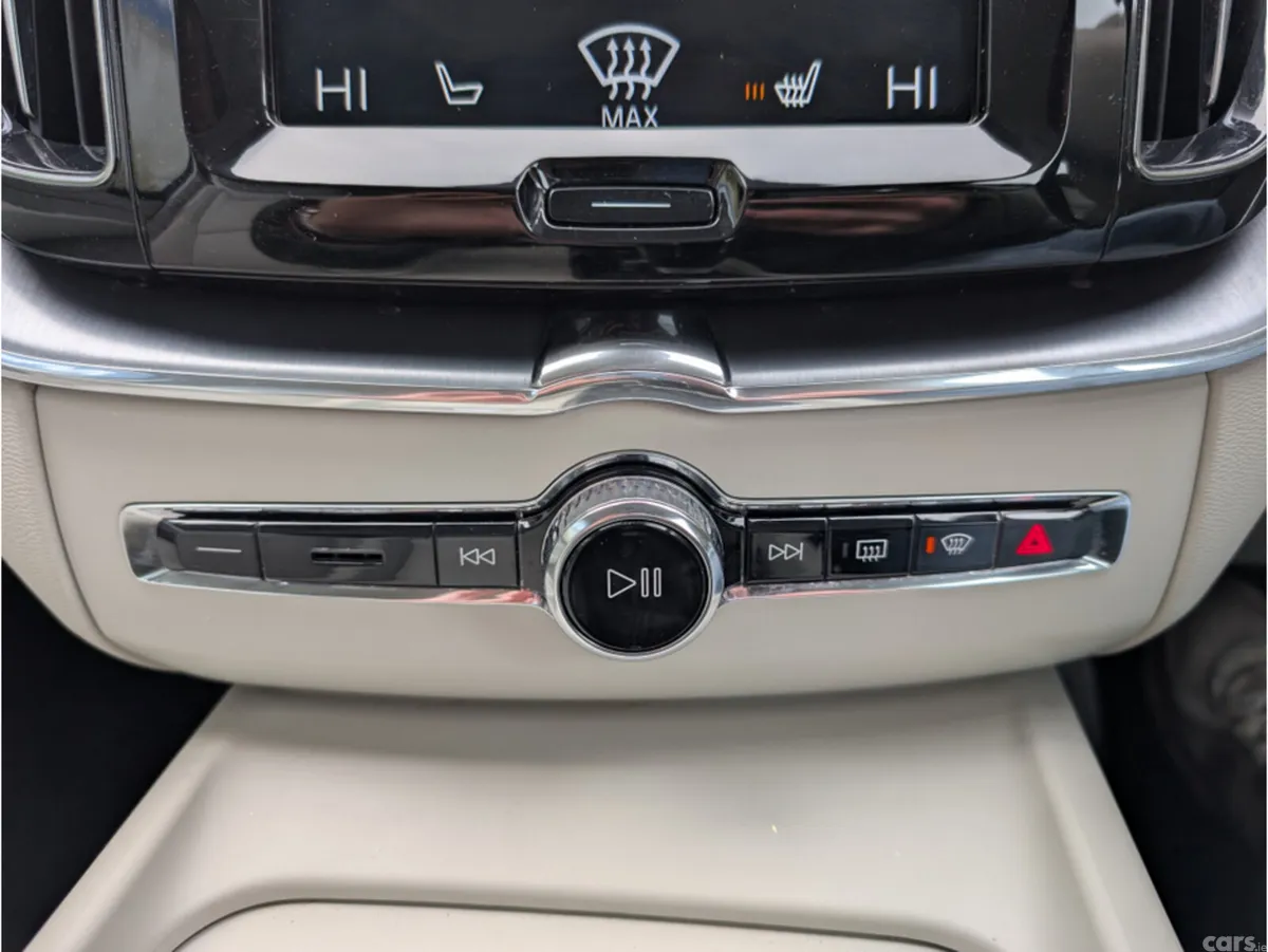 Volvo XC60 SUV, Diesel, 2019, Grey