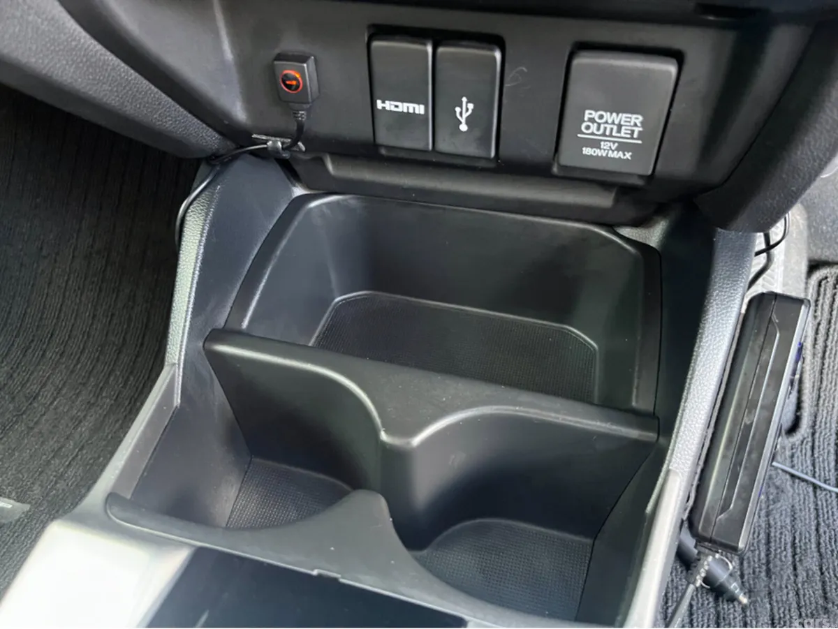 Honda Fit Hatchback, Petrol Hybrid, 2015, Blue