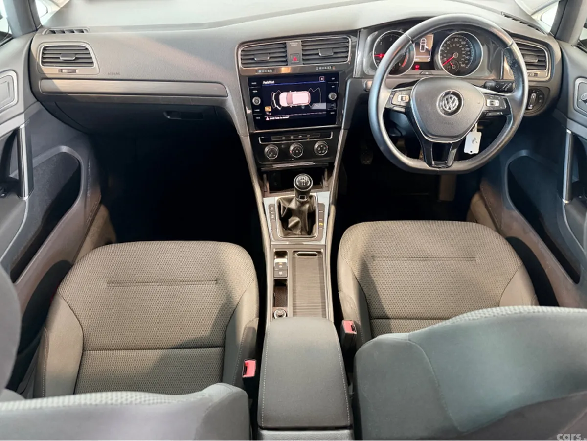 Volkswagen Golf Hatchback, Diesel, 2018, Grey