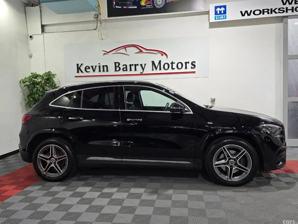 Mercedes-Benz GLA Hatchback, Petrol Plug-in Hybrid, 2024, Black