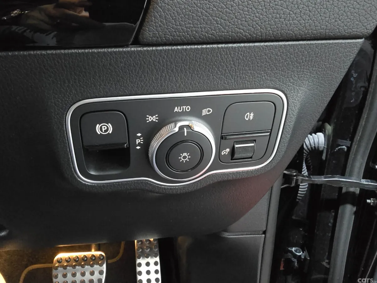 Mercedes-Benz GLA Hatchback, Petrol Plug-in Hybrid, 2024, Black