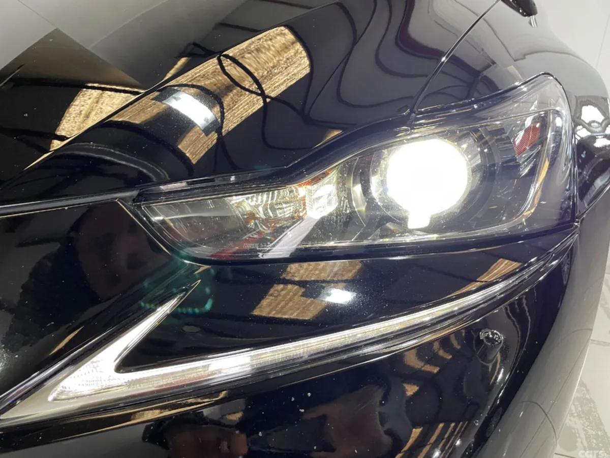 Lexus IS Saloon, Petrol Hybrid, 2020, Black