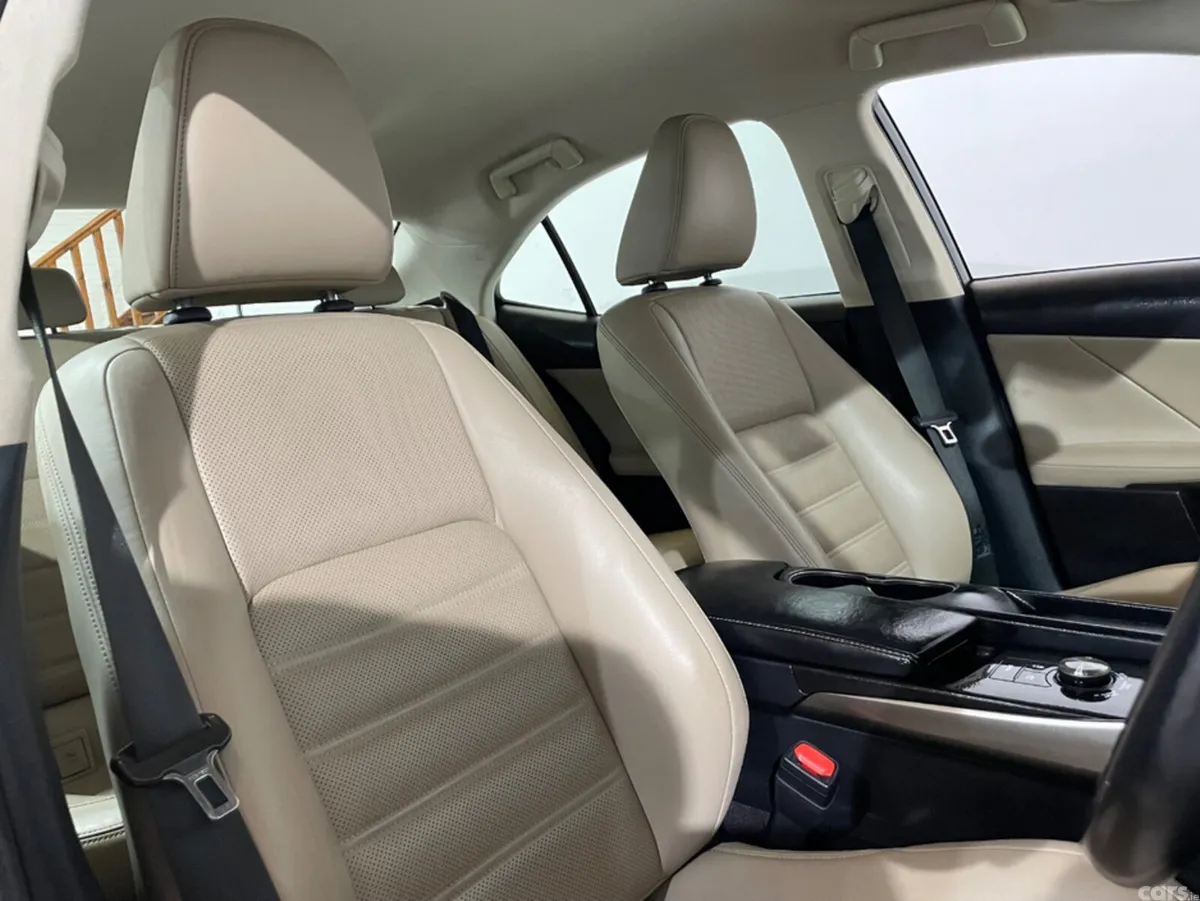 Lexus IS Saloon, Petrol Hybrid, 2020, Black