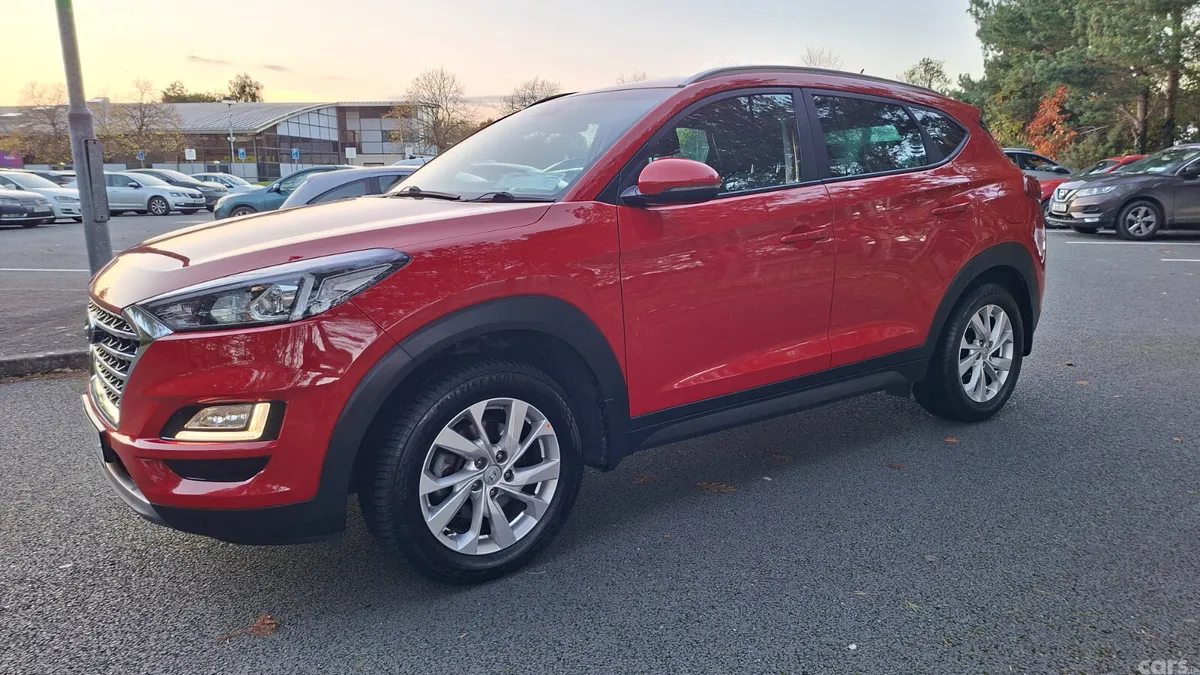 Hyundai Tucson SUV, Diesel, 2019, Red
