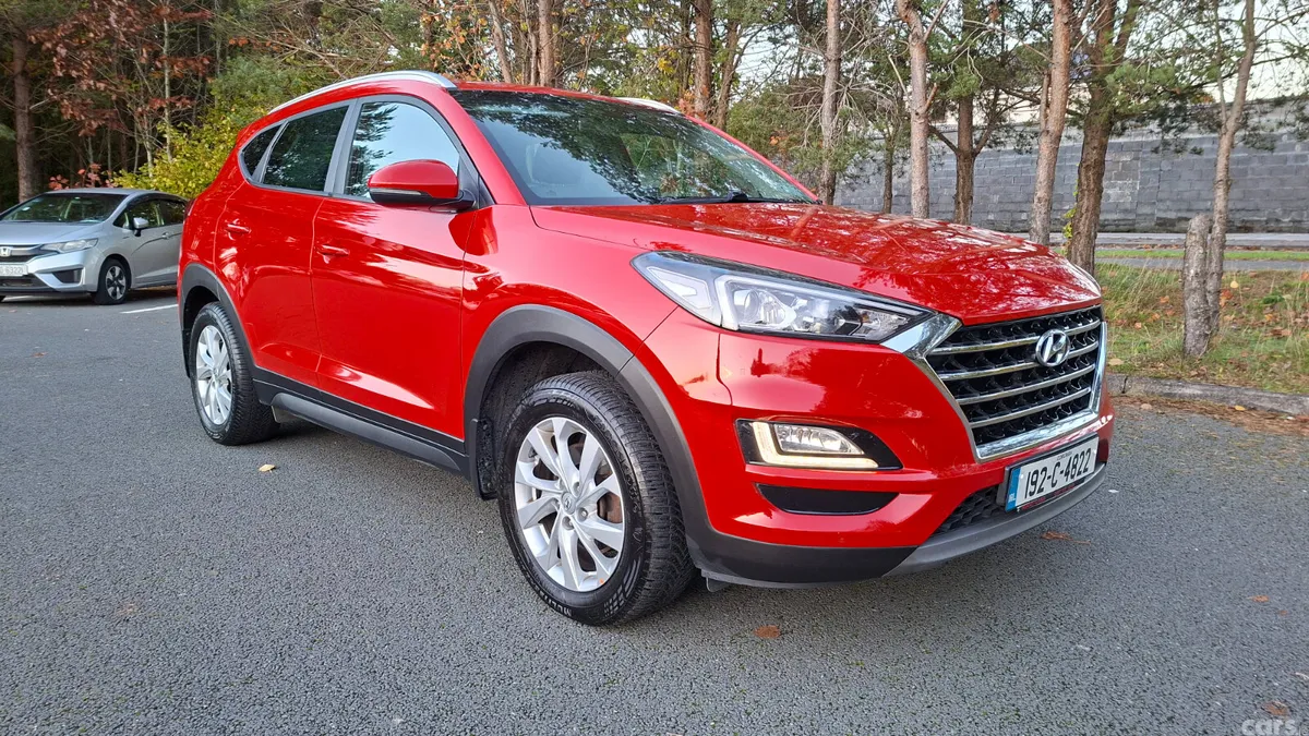 Hyundai Tucson SUV, Diesel, 2019, Red