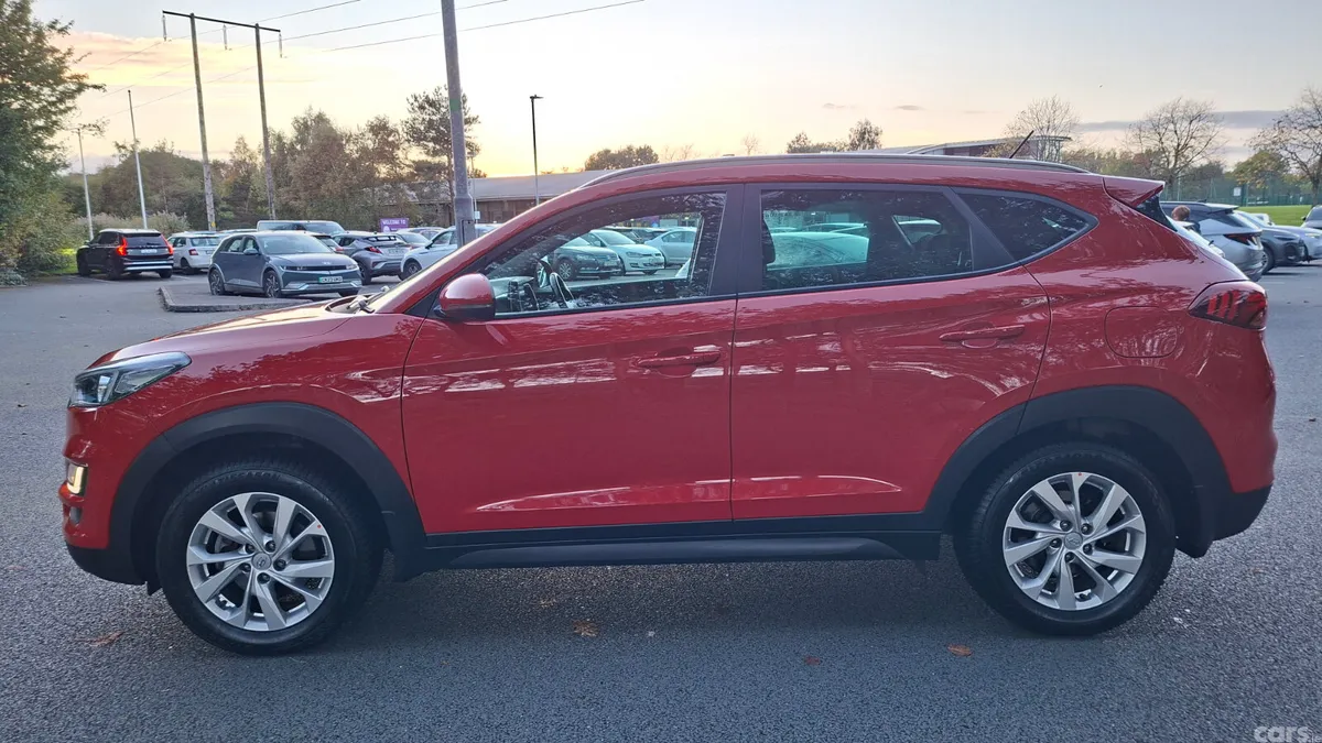 Hyundai Tucson SUV, Diesel, 2019, Red