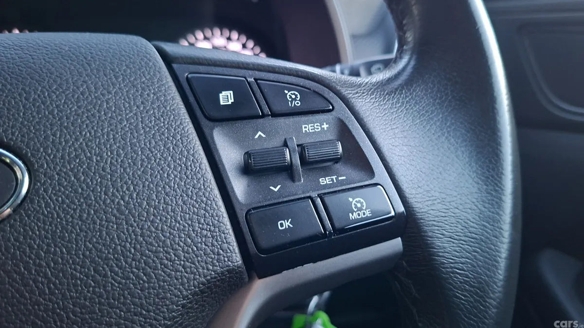 Hyundai Tucson SUV, Diesel, 2019, Red