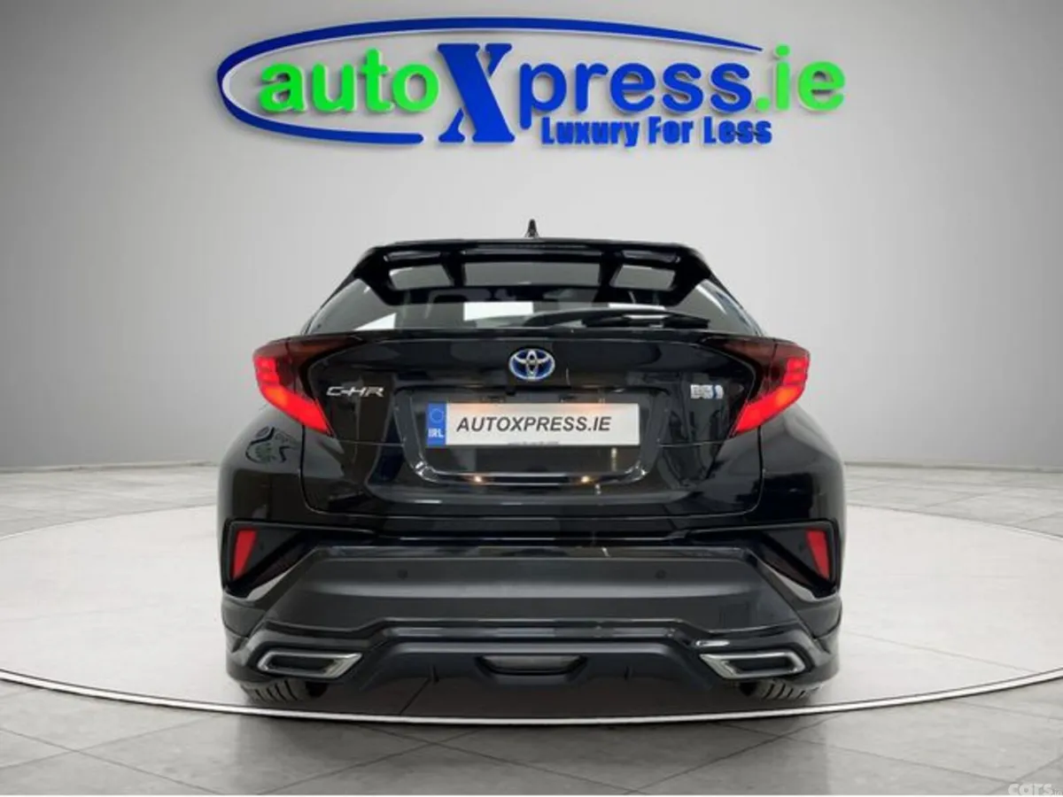 Toyota C-HR SUV, Petrol Hybrid, 2021, Black