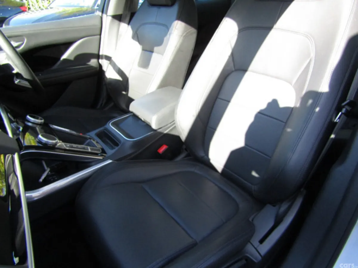 Jaguar I-Pace Hatchback, Electric, 2020, White