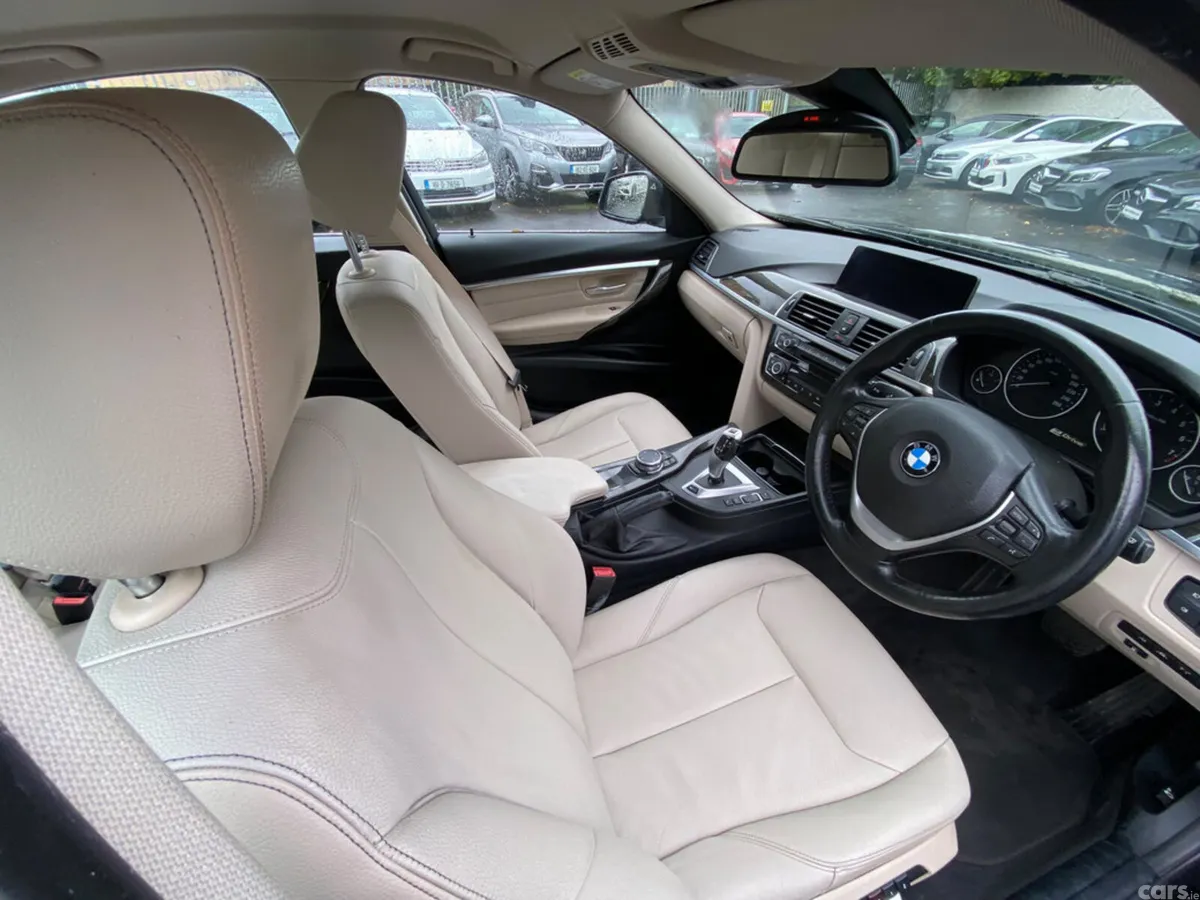 BMW 3-Series Saloon, Petrol Plug-in Hybrid, 2016, Black