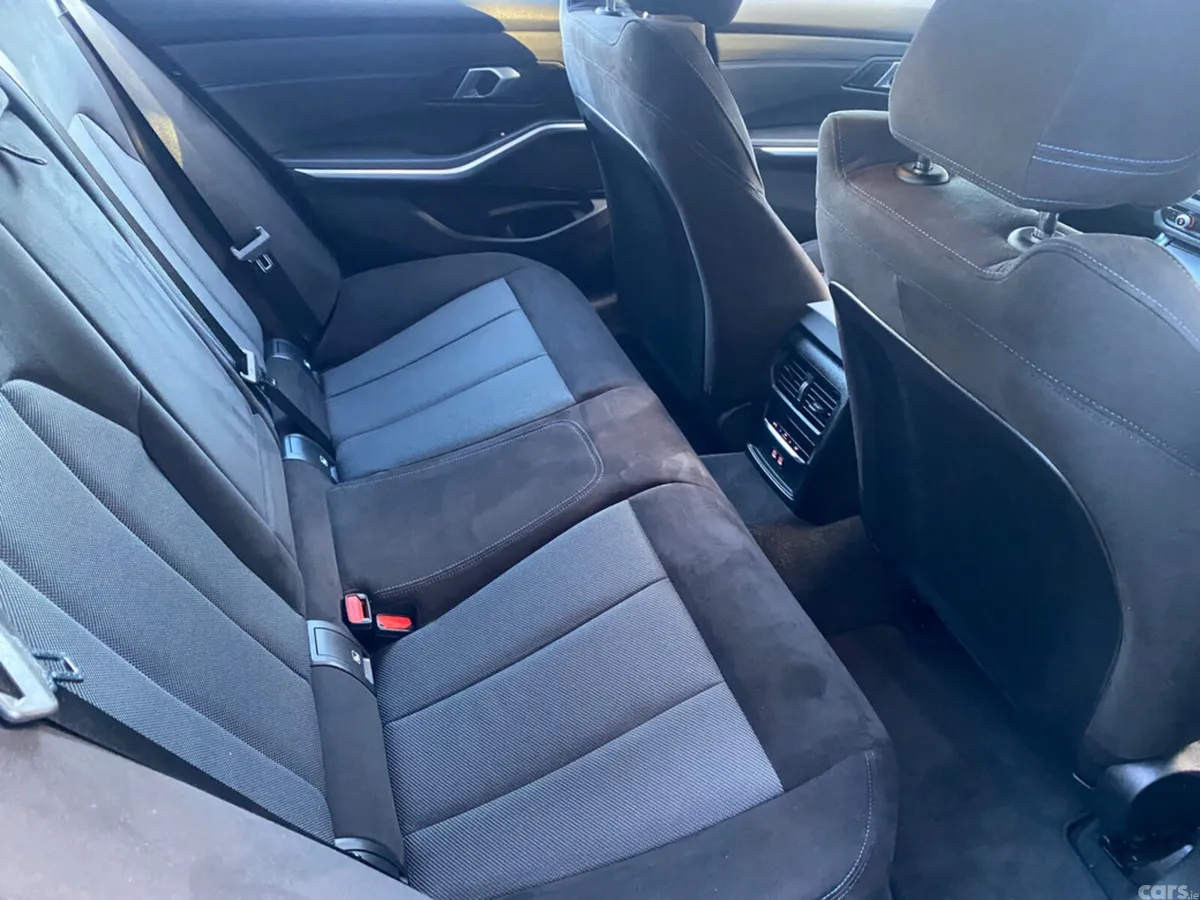 BMW 3-Series Estate, Petrol Plug-in Hybrid, 2025, Black