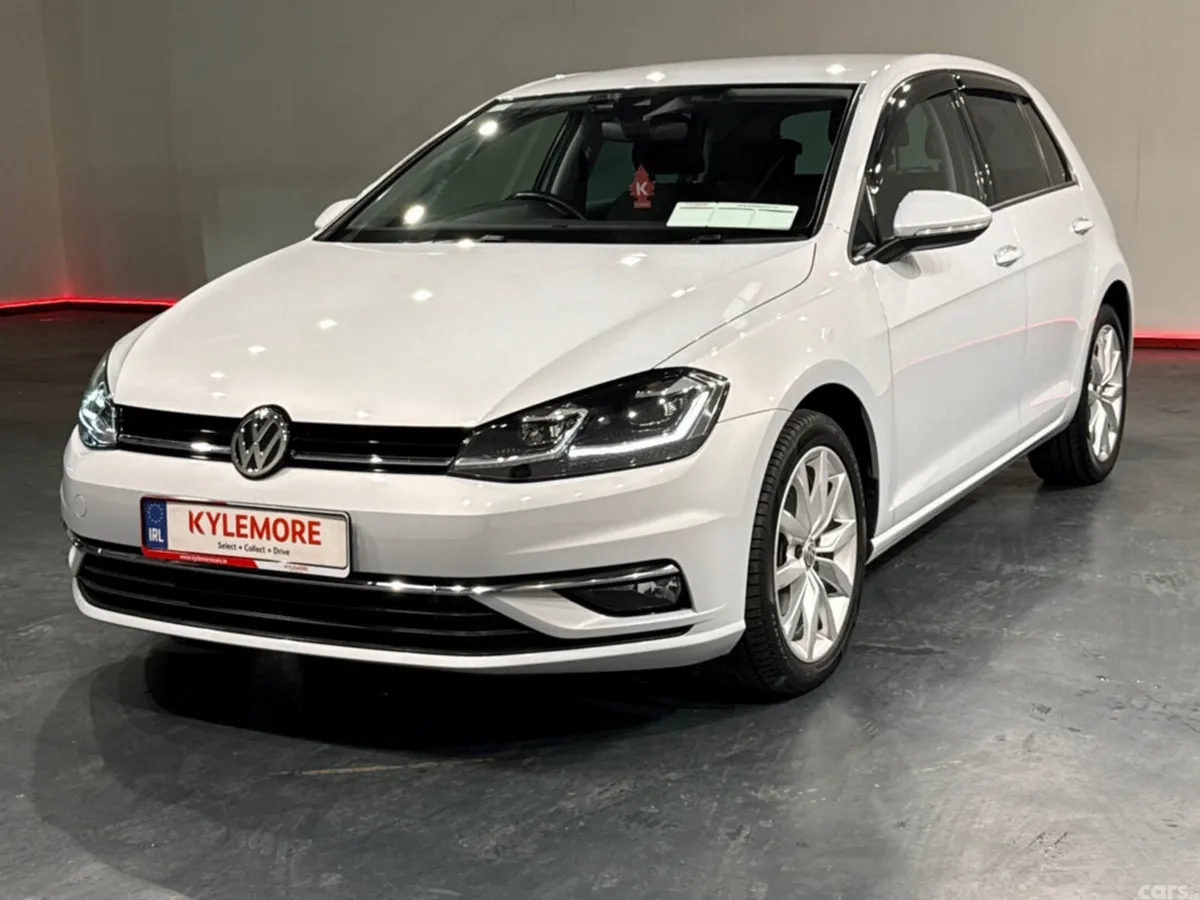 Volkswagen Golf Hatchback, Petrol, 2019, White