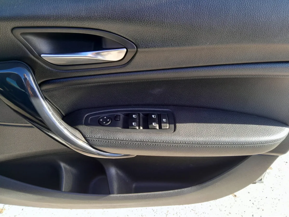 BMW 1-Series Hatchback, Diesel, 2014, Silver