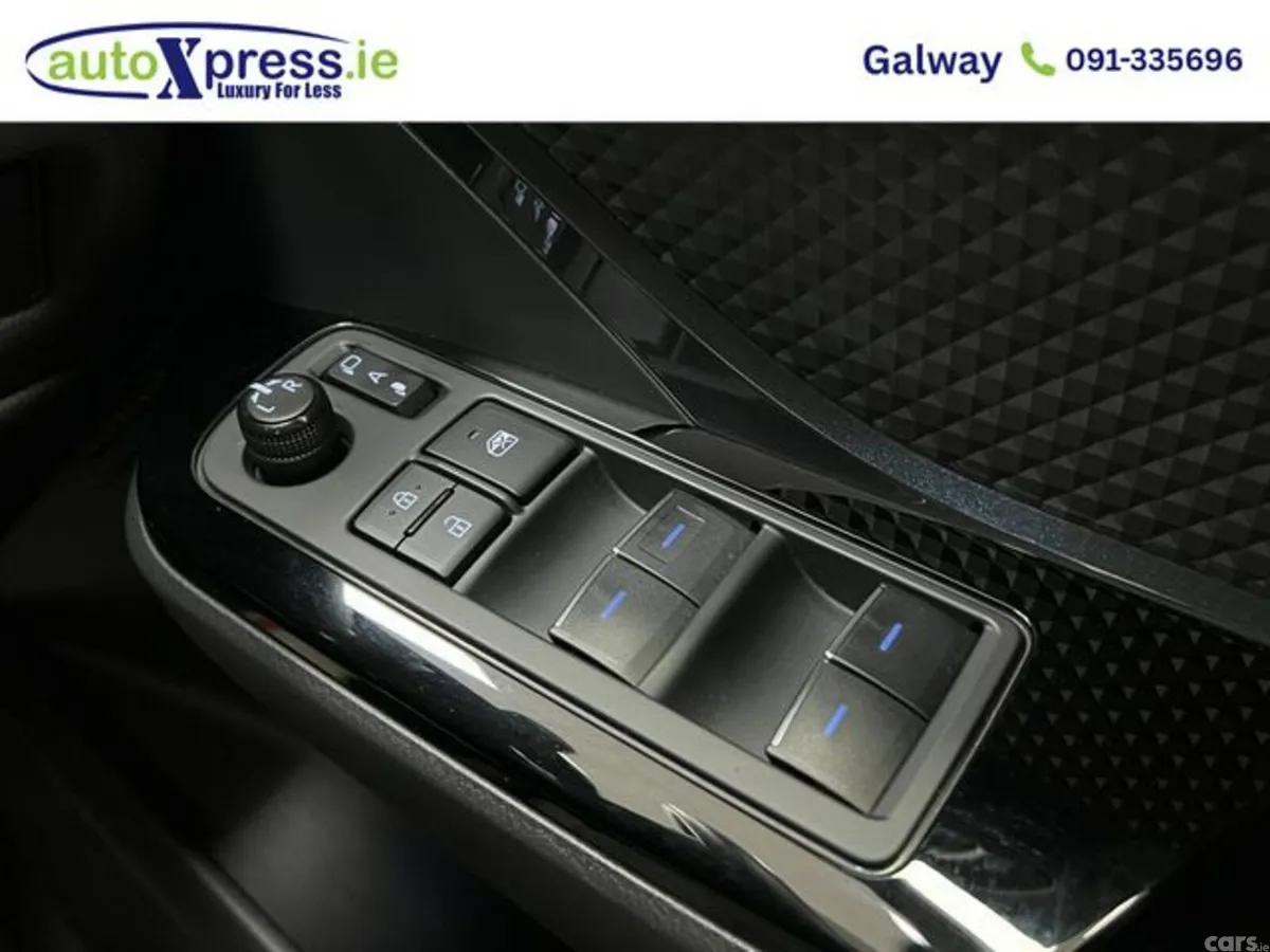 Toyota C-HR SUV, Petrol Hybrid, 2021, Black