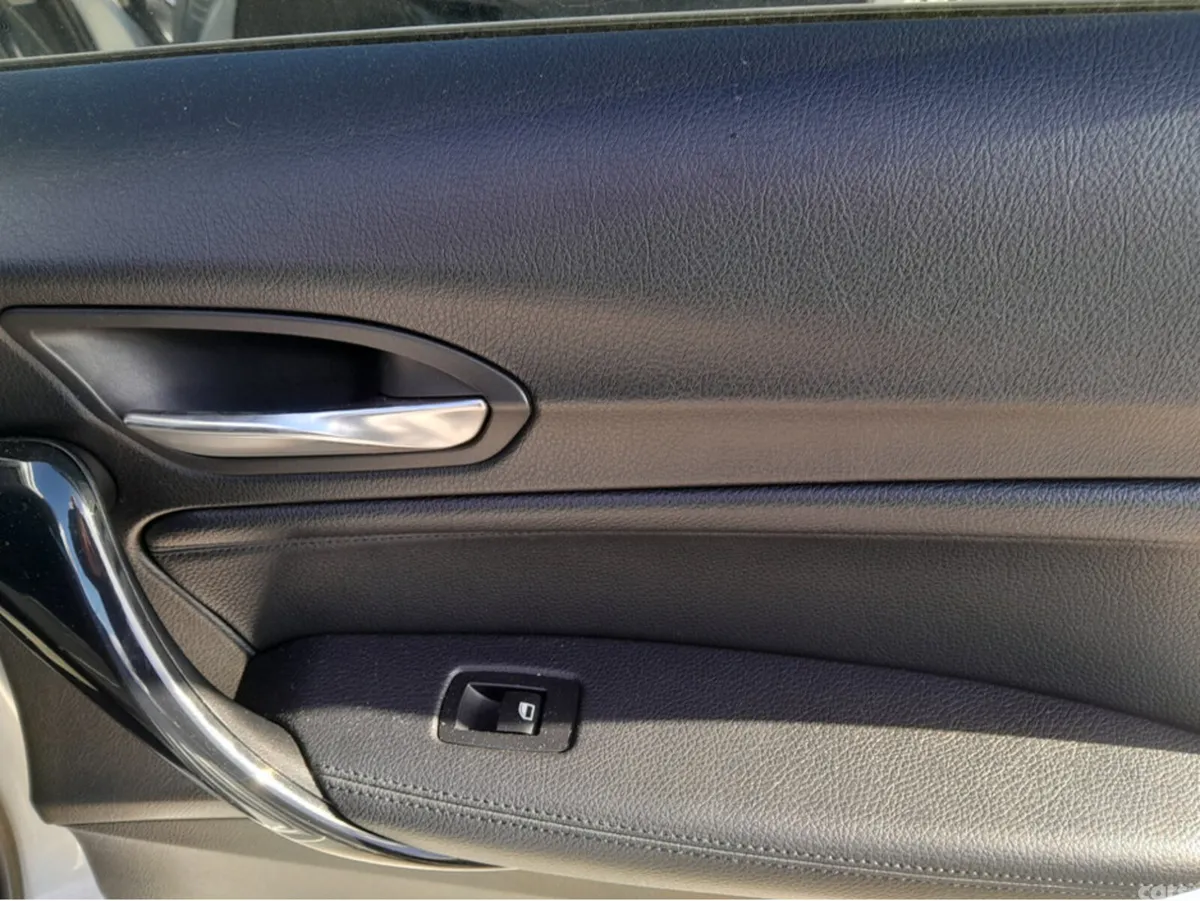BMW 1-Series Hatchback, Diesel, 2014, Silver