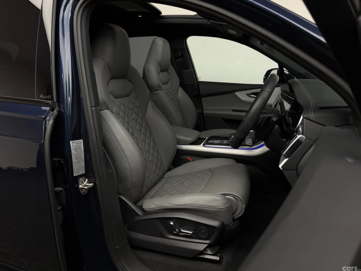 Audi Q7 SUV, Diesel, 2025, Blue