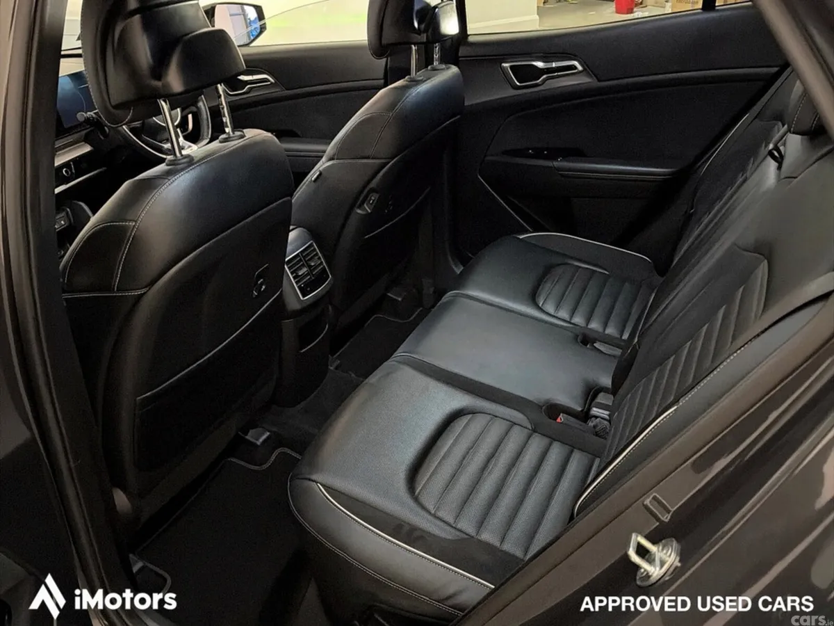 Kia Sportage SUV, Diesel Hybrid, 2024, Grey