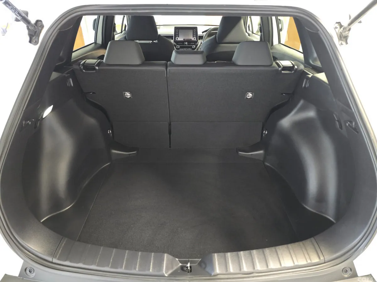 Toyota Corolla Cross SUV, Petrol Hybrid, 2023, White