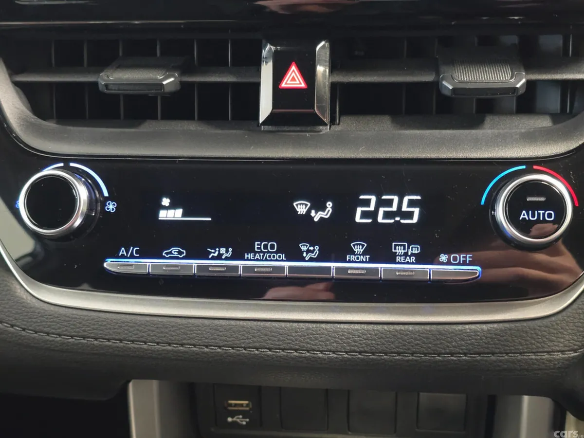 Toyota Corolla Cross SUV, Petrol Hybrid, 2023, White