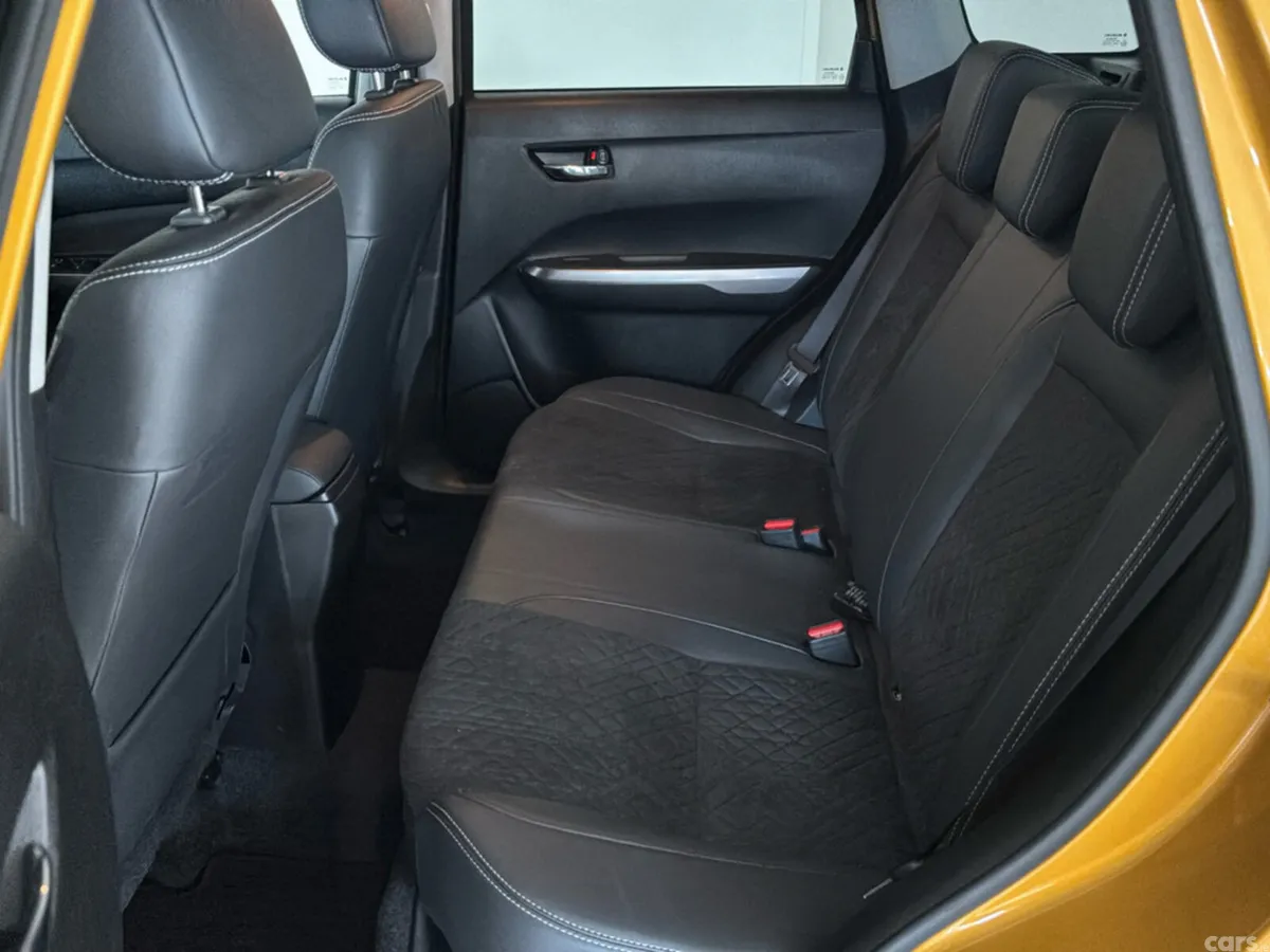 Suzuki Vitara SUV, Petrol, 2024, Yellow