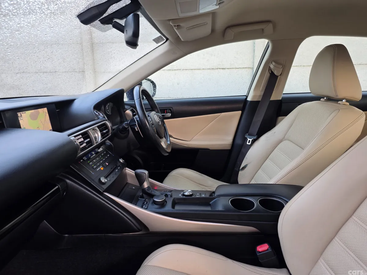 Lexus IS 300h Executive Automatic, Tralee