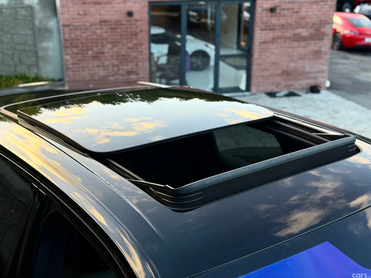 Porsche Cayenne SUV, Petrol, 2018, Black