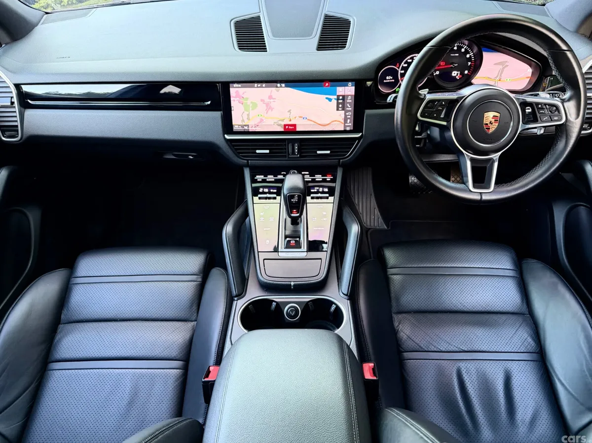 Porsche Cayenne SUV, Petrol, 2018, Black