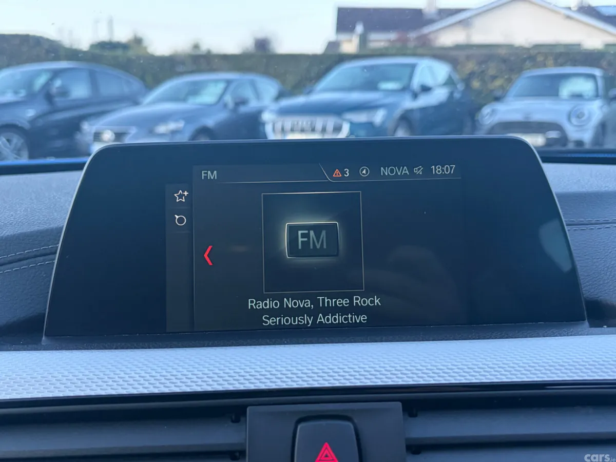 BMW 3-Series Saloon, Petrol Plug-in Hybrid, 2018, Blue