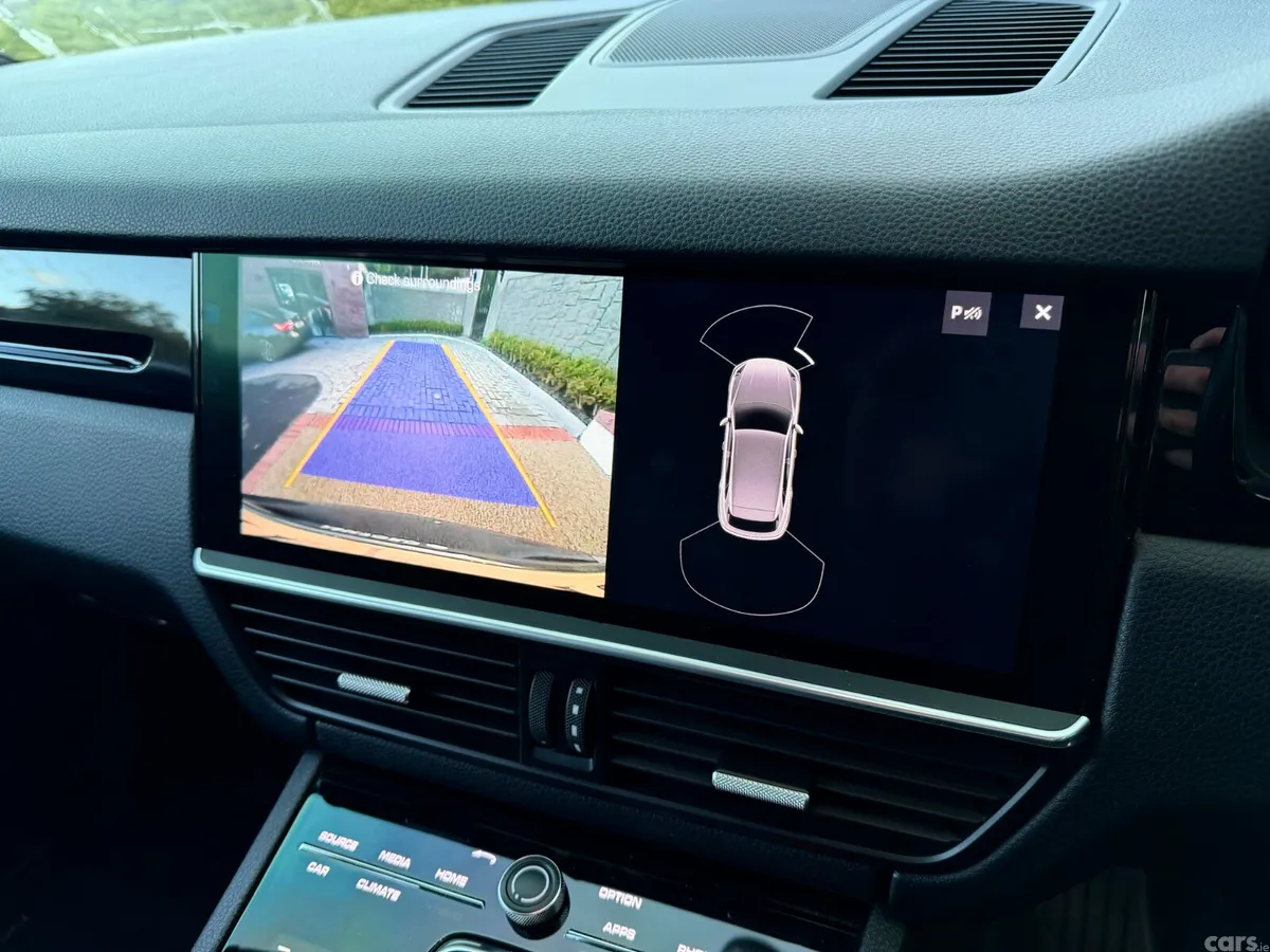 Porsche Cayenne SUV, Petrol, 2018, Black