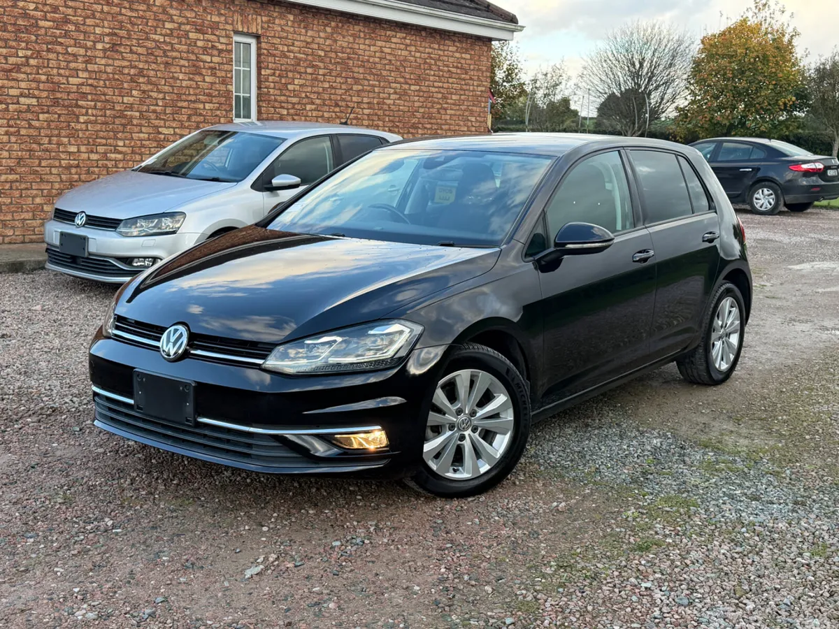 Volkswagen Golf Hatchback, Petrol, 2017, Black