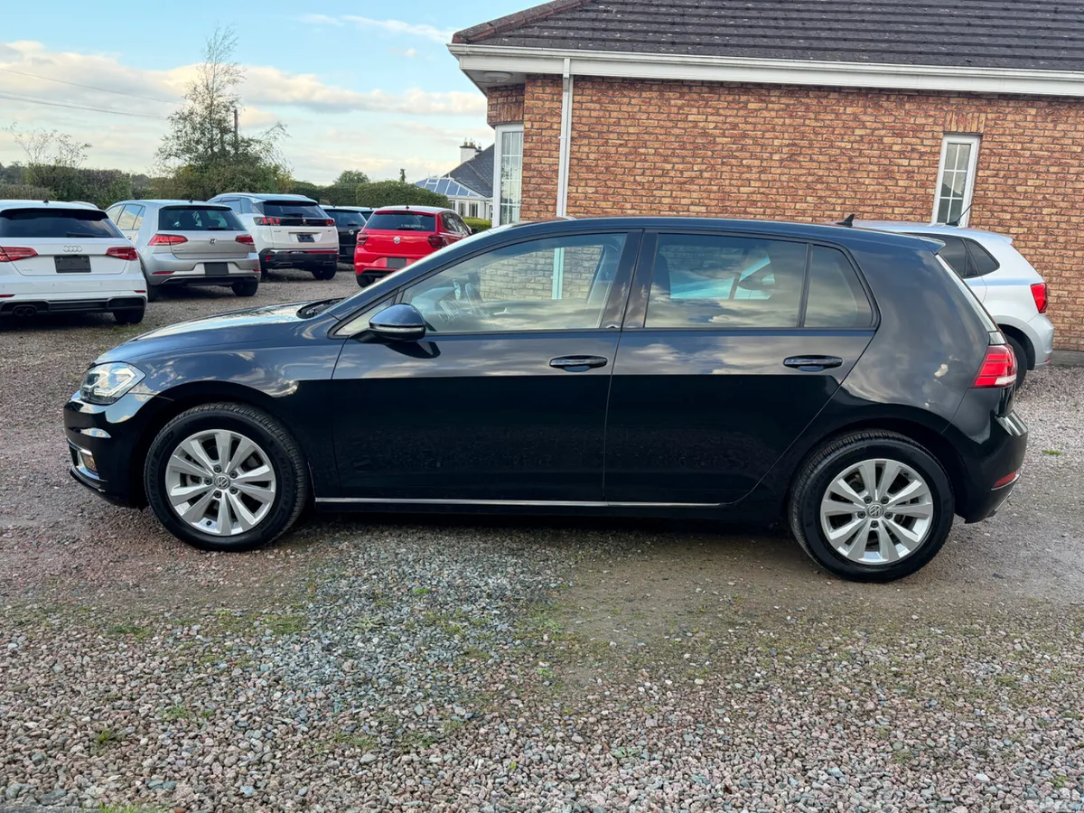 Volkswagen Golf Hatchback, Petrol, 2017, Black