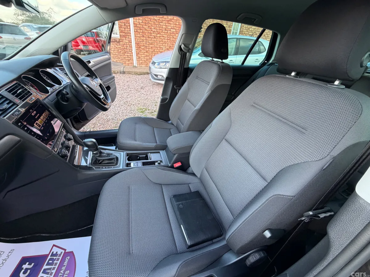 Volkswagen Golf Hatchback, Petrol, 2017, Black