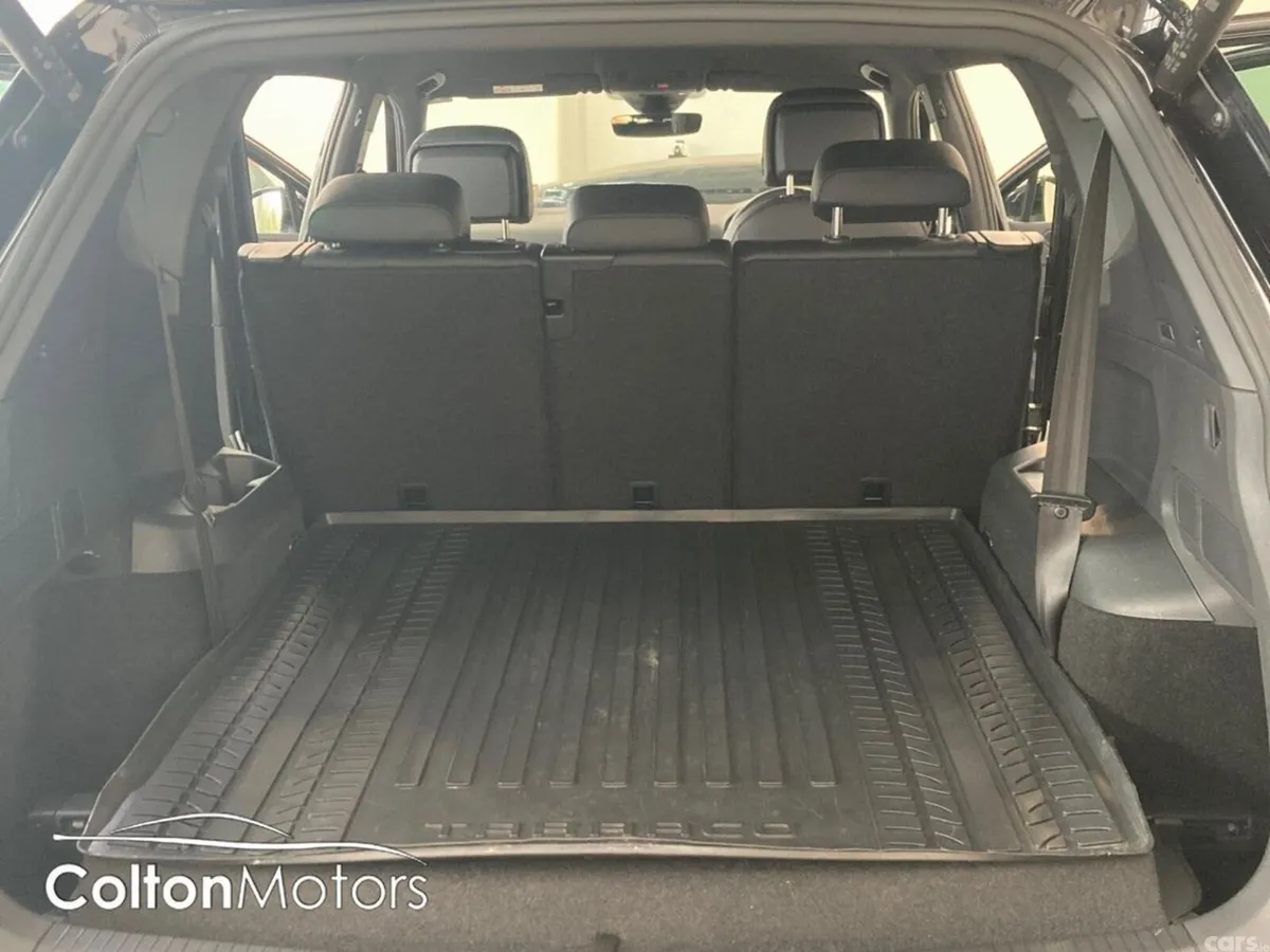 SEAT Tarraco MPV, Diesel, 2023, Black