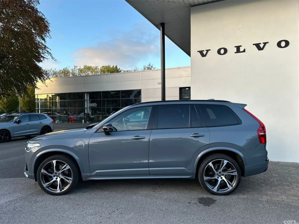 Volvo XC90 SUV, Petrol Plug-in Hybrid, 2021, Grey