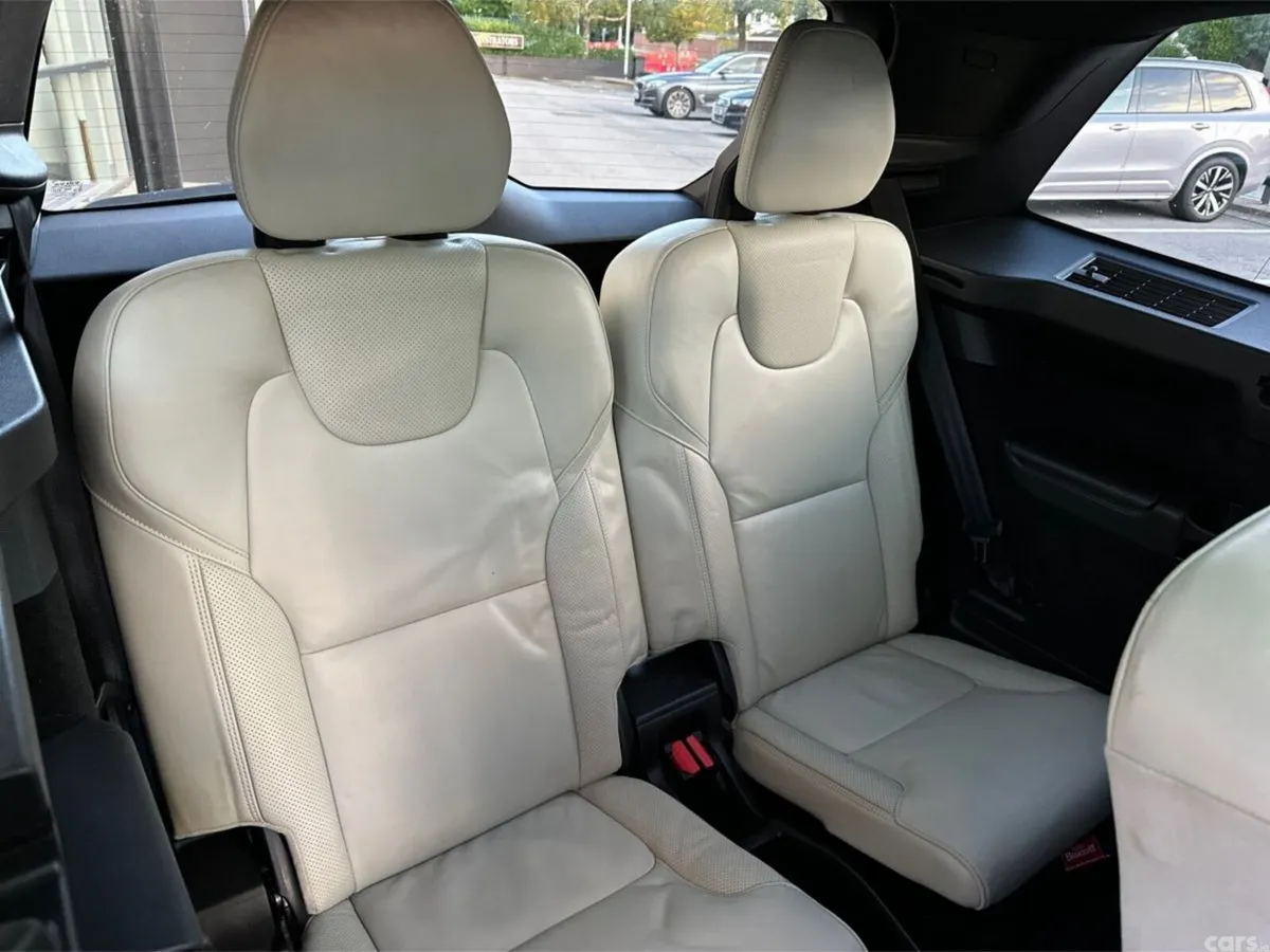 Volvo XC90 SUV, Petrol Plug-in Hybrid, 2021, Grey