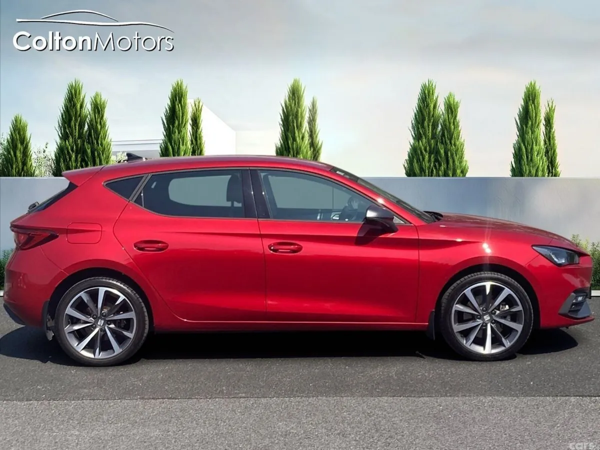 SEAT Leon Hatchback, Petrol Plug-in Hybrid, 2025, Red