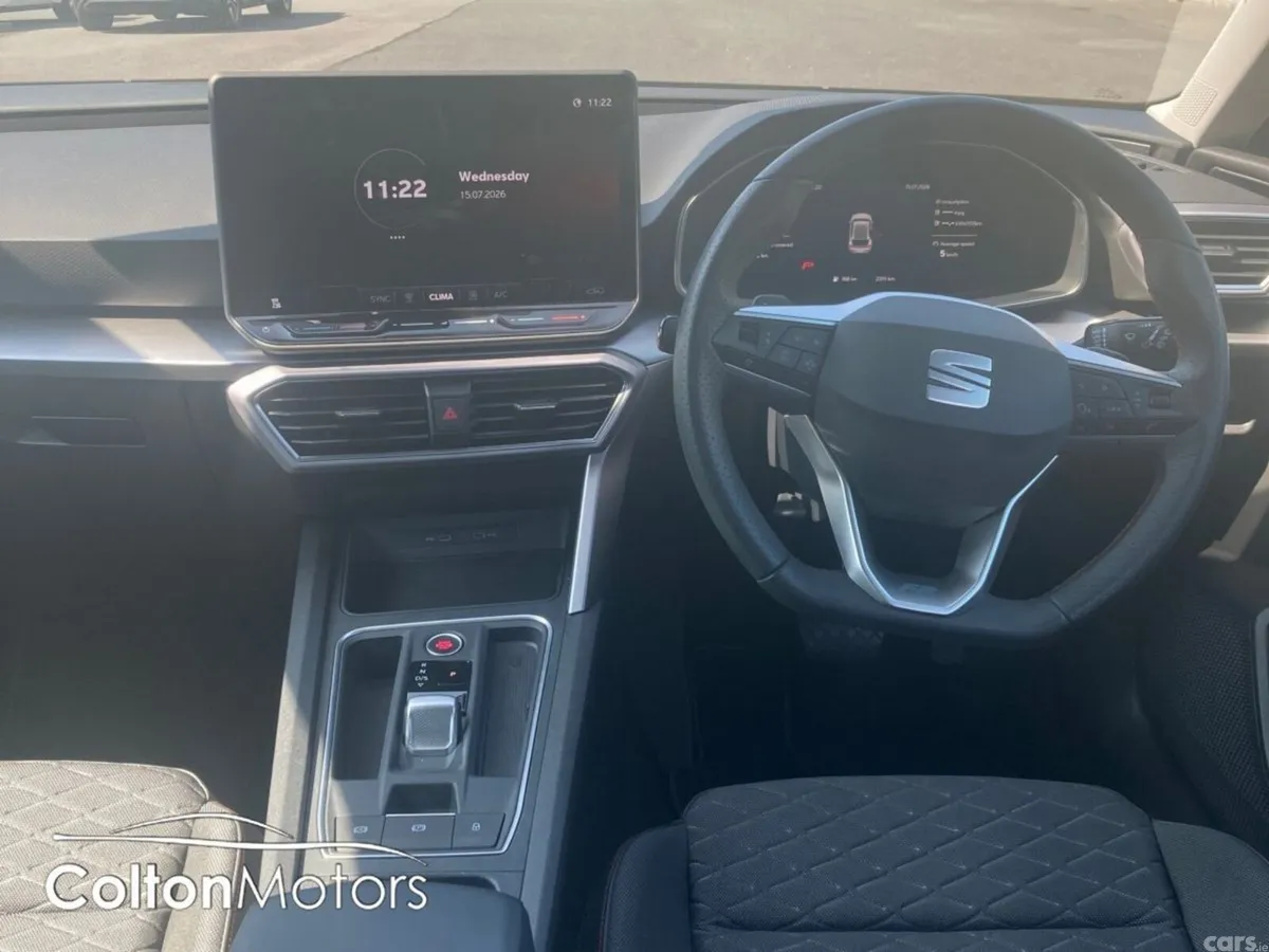 SEAT Leon Hatchback, Petrol Plug-in Hybrid, 2025, Red