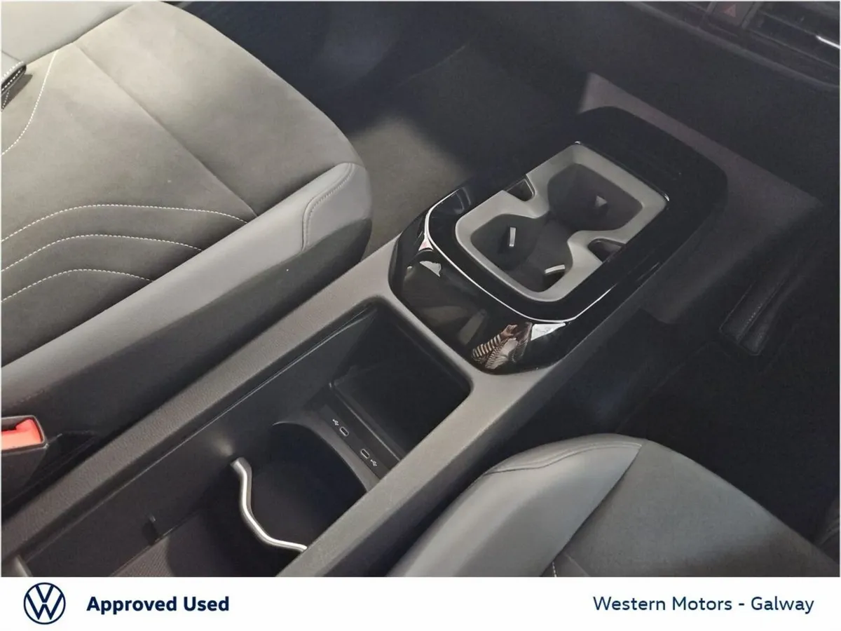 Volkswagen ID.5 SUV, Electric, 2024, Blue