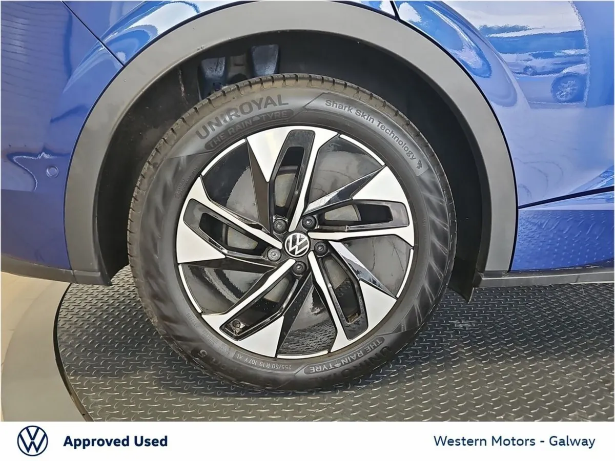 Volkswagen ID.5 SUV, Electric, 2024, Blue