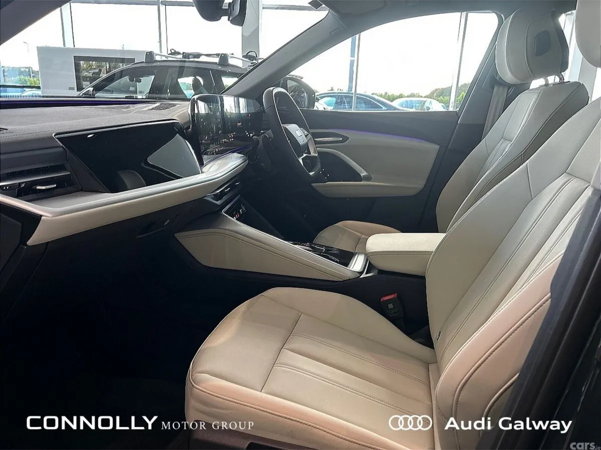 Audi Q5 SUV, Petrol Plug-in Hybrid, 2027, Grey