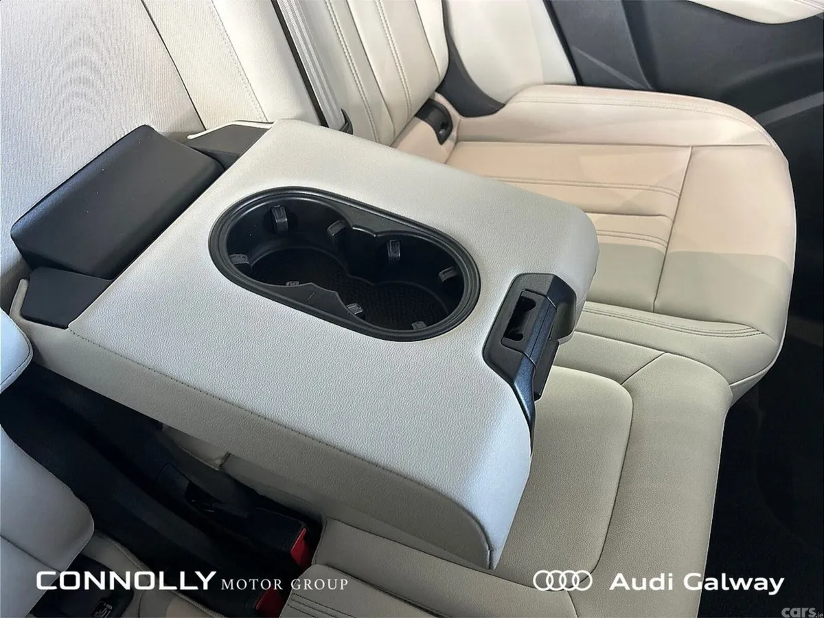 Audi Q5 SUV, Petrol Plug-in Hybrid, 2027, Grey