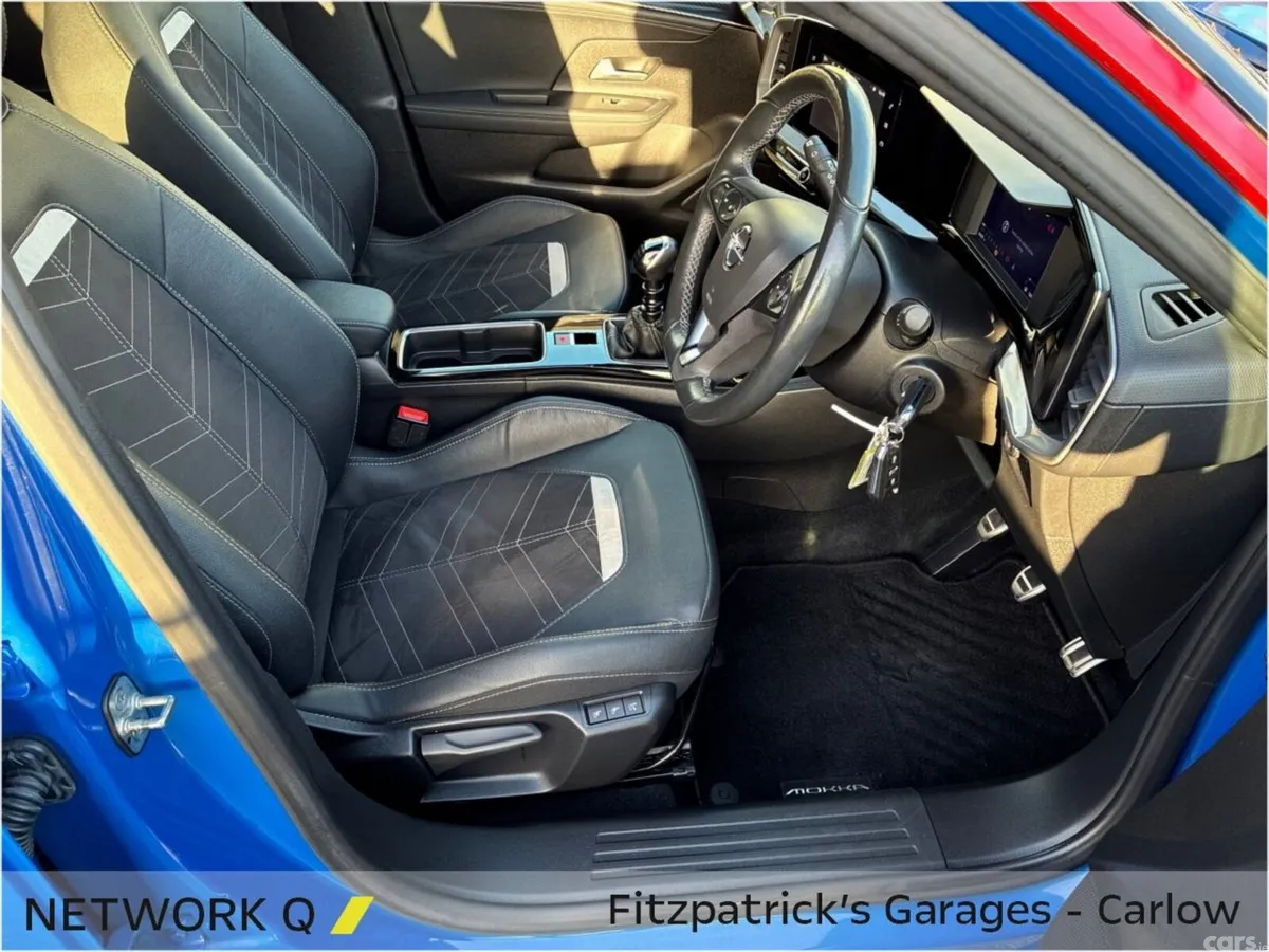 Opel Mokka SUV, Petrol, 2024, Blue