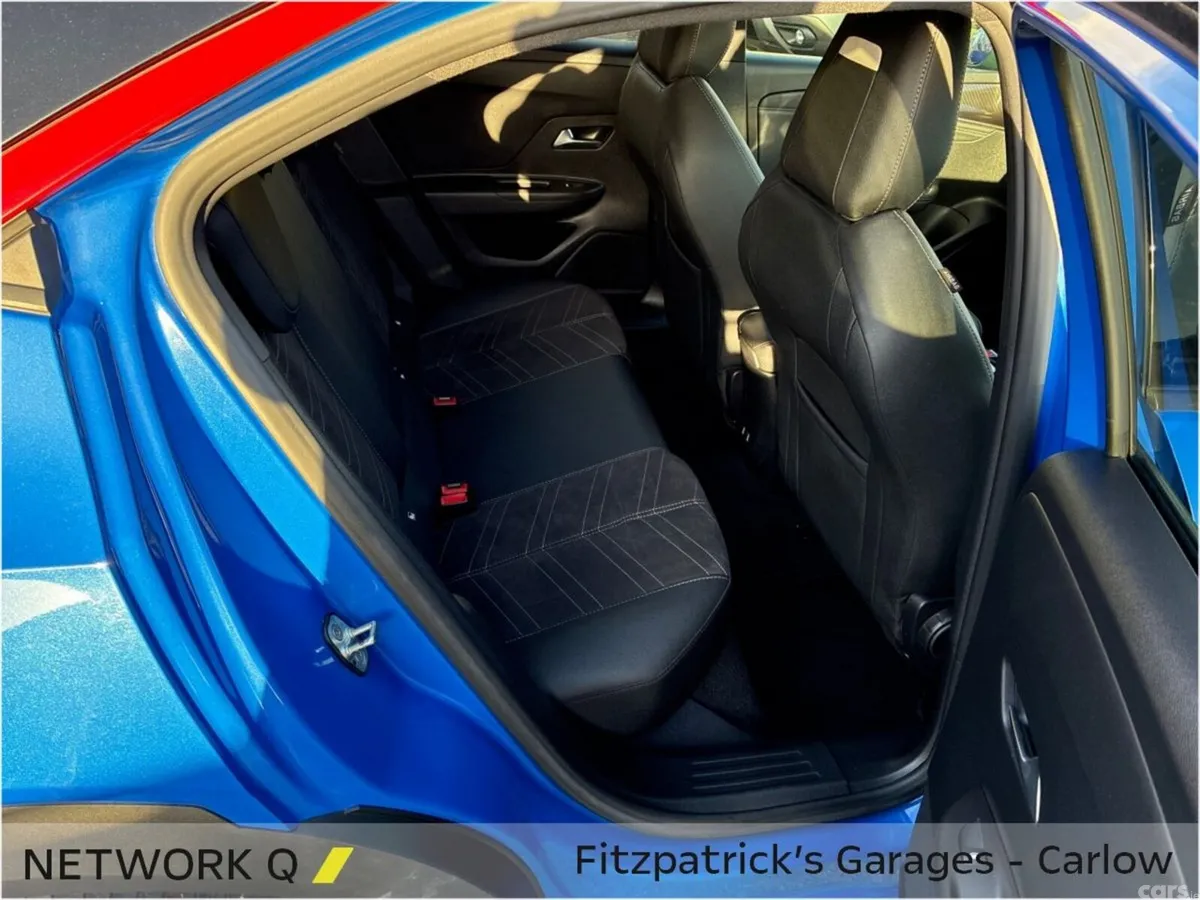 Opel Mokka SUV, Petrol, 2024, Blue