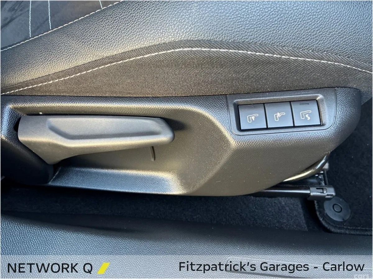 Opel Mokka SUV, Petrol, 2024, Blue