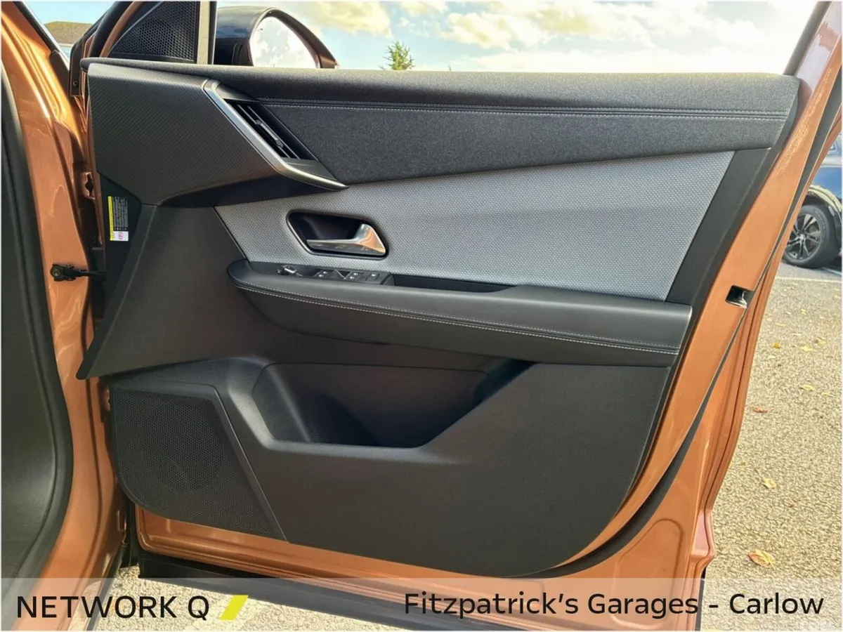 Opel Grandland SUV, Electric, 2025, Brown