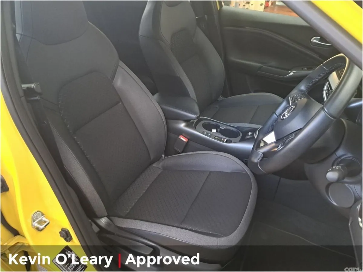 Nissan Juke SUV, Petrol Hybrid, 2025, Yellow