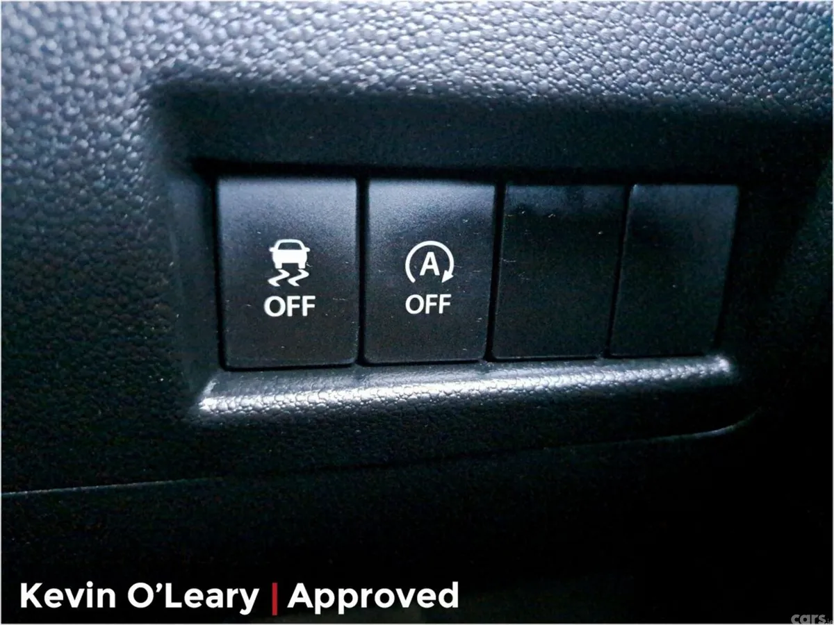 Suzuki Ignis Hatchback, Petrol, 2023, Blue