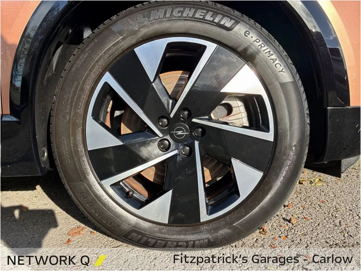 Opel Grandland SUV, Electric, 2025, Brown