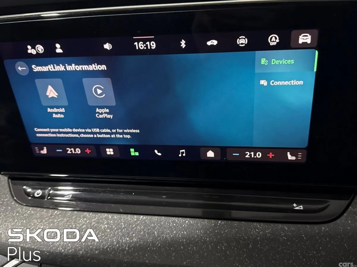 Skoda Octavia Saloon, Petrol, 2026, Black